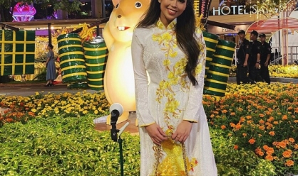 Hội hot girl, rich kid khoe diện áo dài đón Tết